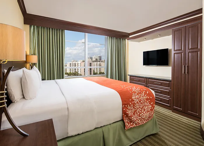 Newport Beachside Hotel & Resort