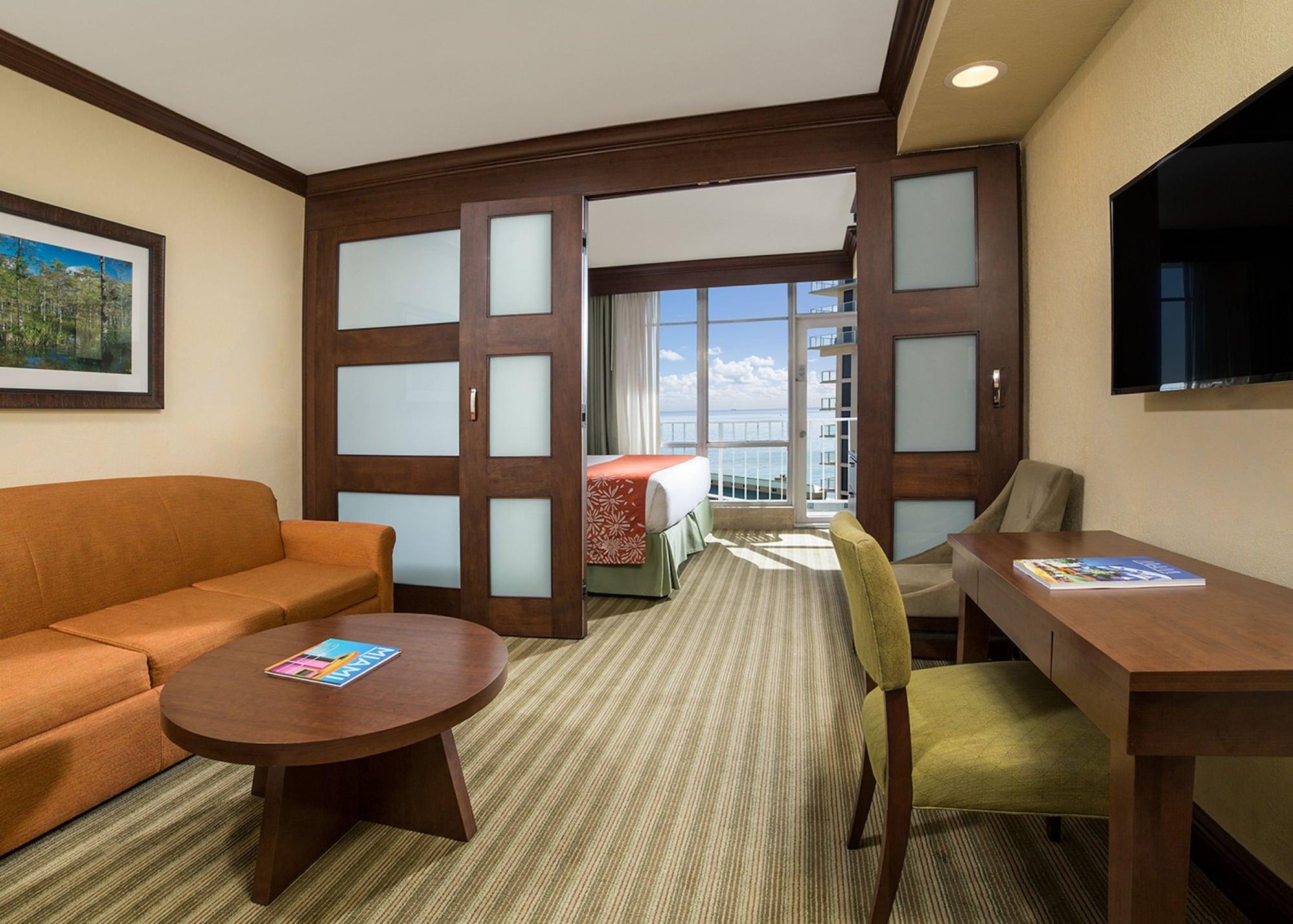 Newport Beachside Hotel&resort