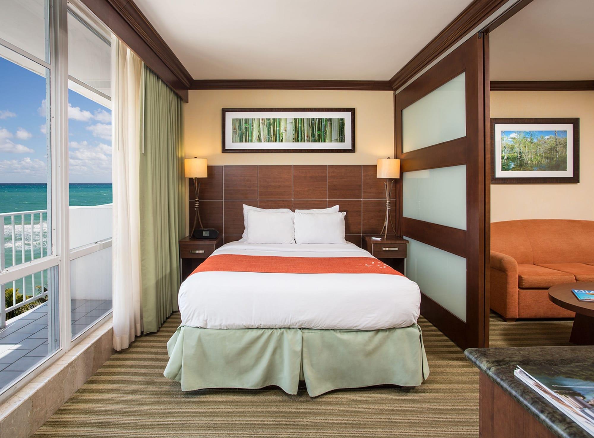 Newport Beachside Hotel&resort Sunny Isles Beach