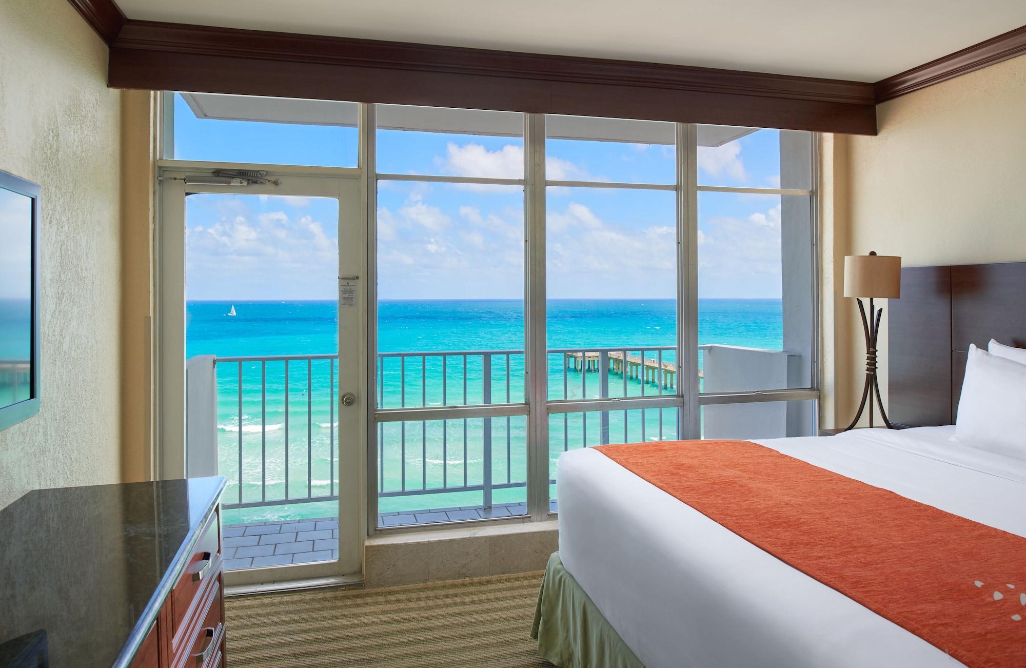 Newport Beachside Hotel&resort
