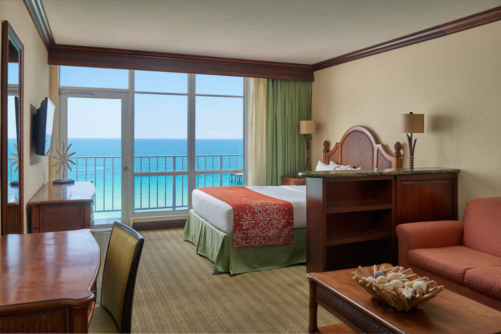Newport Beachside & Resort