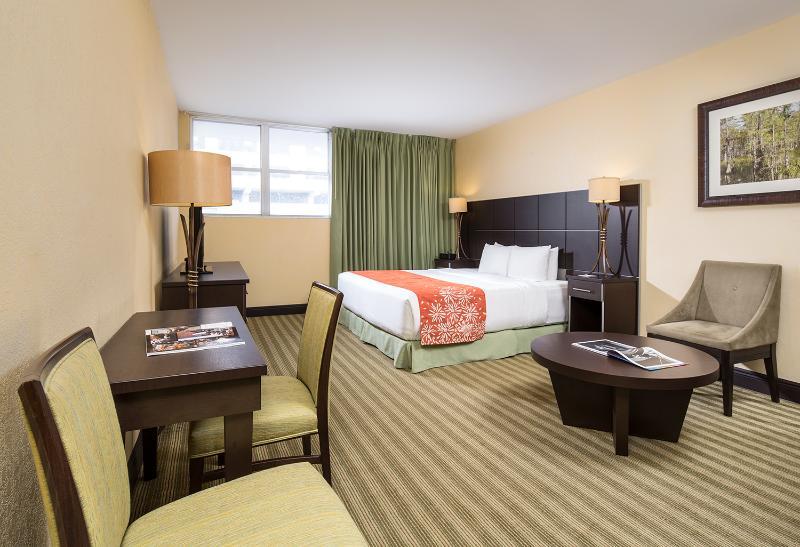 Resort Newport Beachside Hotel&resort 4*